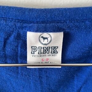 Victoria secret PINK v-neck tee short sleeve, size S-P LOVE PINK black graphic